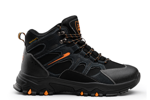 Best Lightweight Waterproof Walking Boots for Women in Every Season